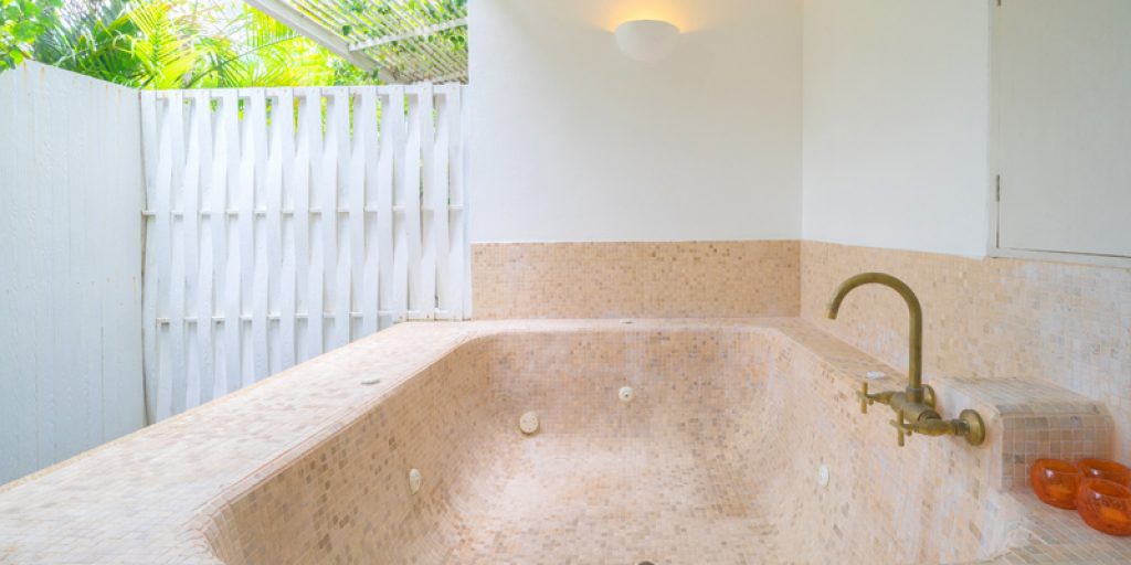 Jacuzzi Suite